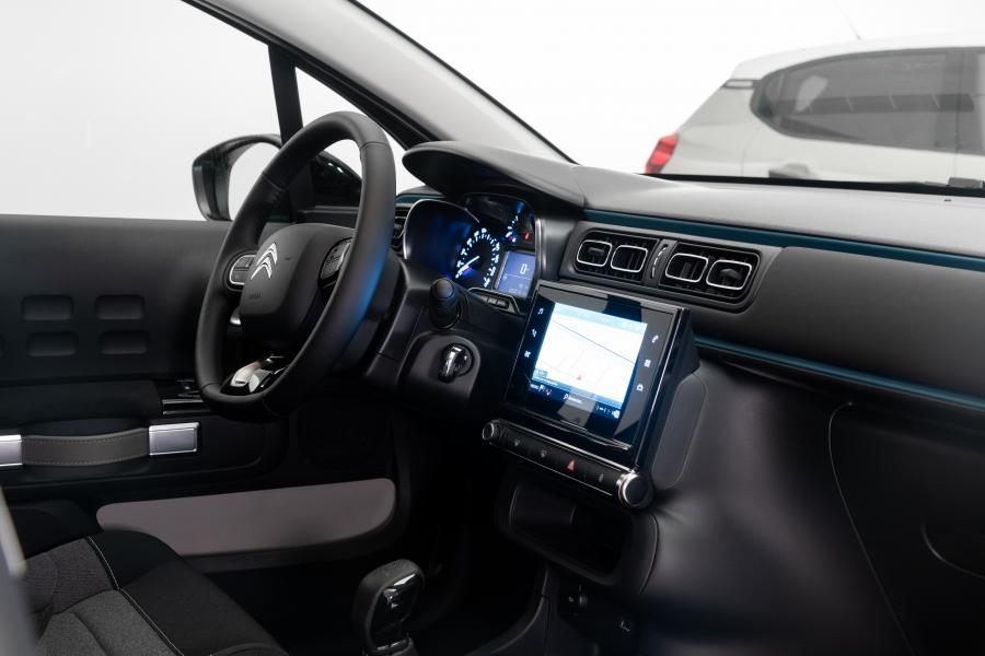 Интерьер Citroen C3 2020 года  (WW) (фото 40 из 43)